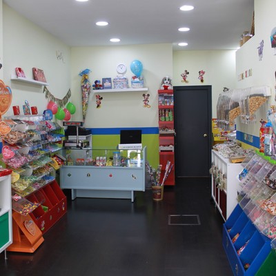 Pintar suelos del local comercial